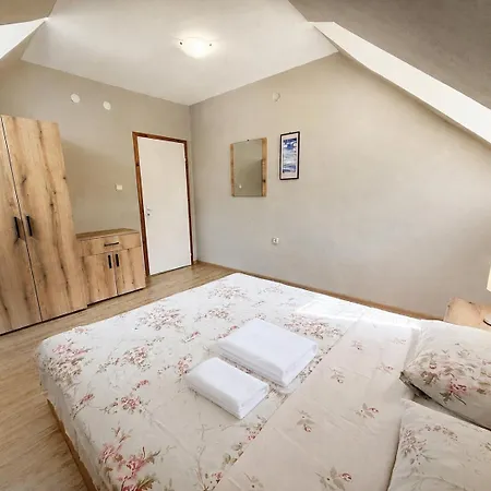 Bay Pensionat 4*