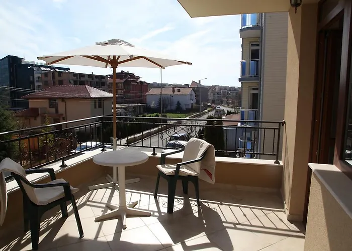 Bay Vendégház Ravda