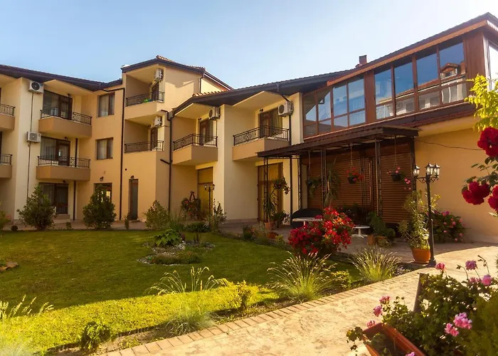 Bay Vendégház Ravda