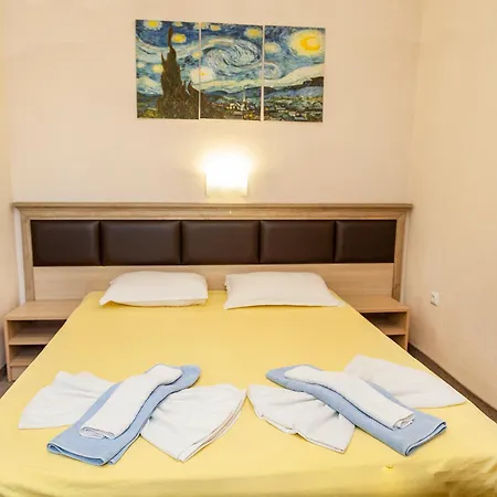 Guest house Bay 4*