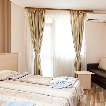 Guest house Bay 4*