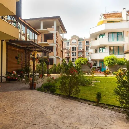 Guest house Bay