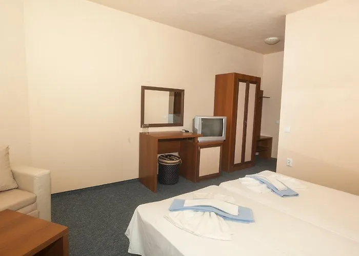 Bay Vendégház Ravda